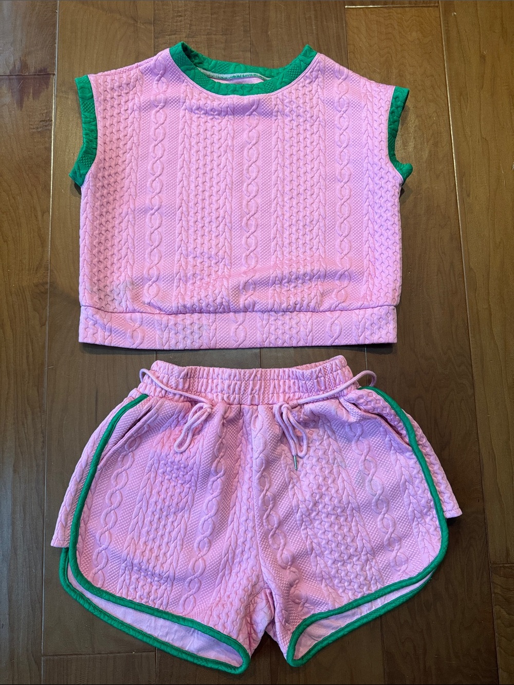 Girls Pink Cable-Knit Two-Piece Shorts Set with Green Trim